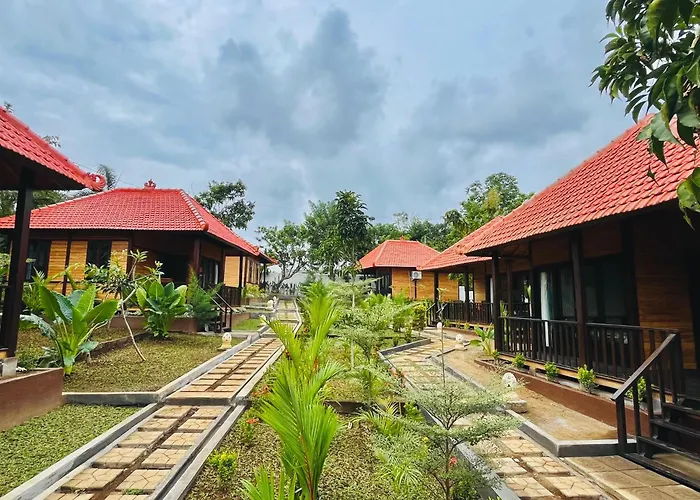 Sun And Moon Village Hotel