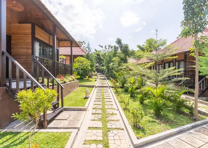 Sun And Moon Village Hotel